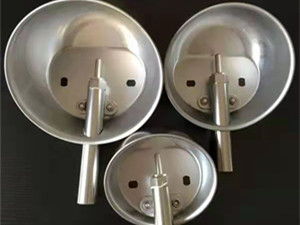 饮水碗安装